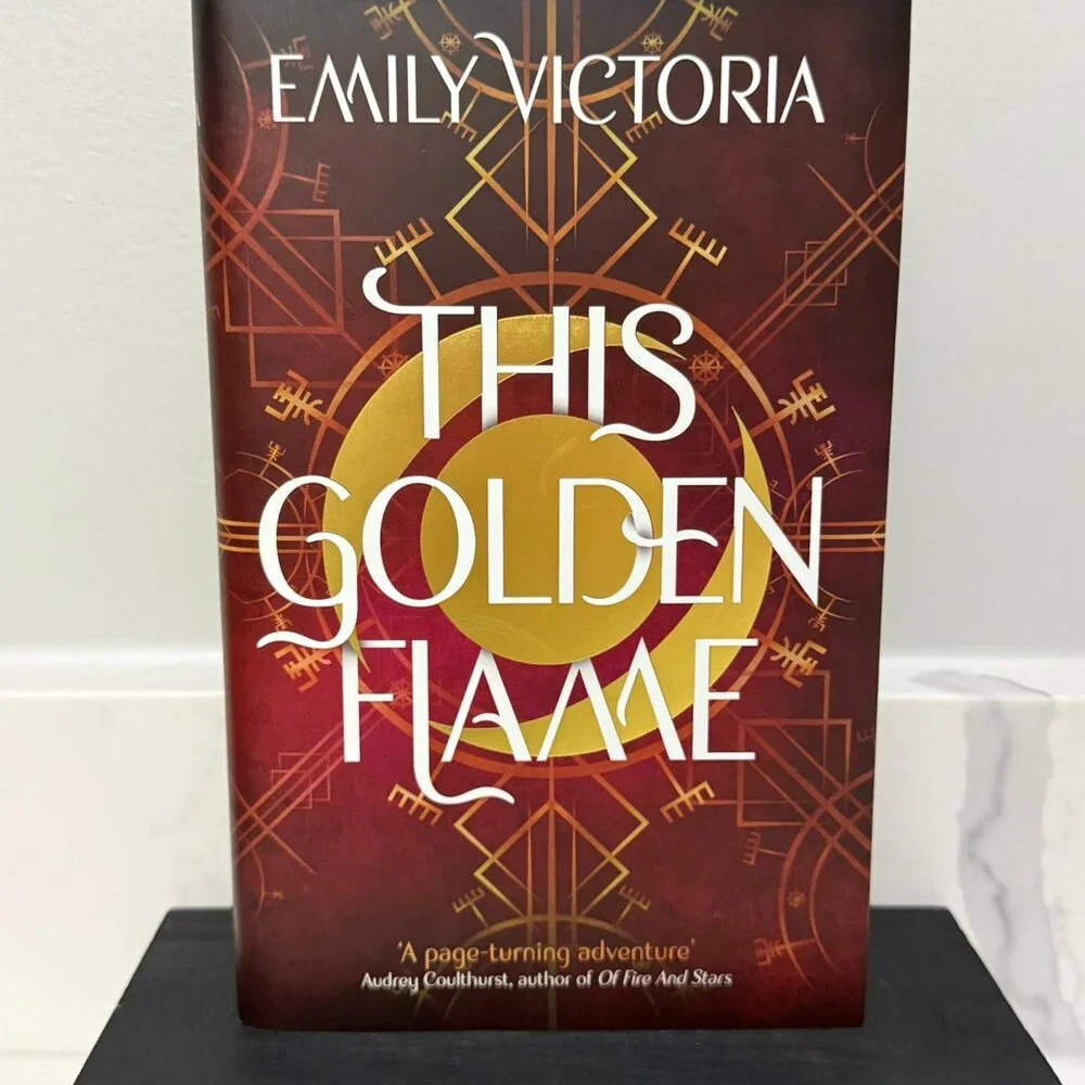 Fairyloot Items from the Feb 2021 Box - including Signed Book - Picture 11 of 15